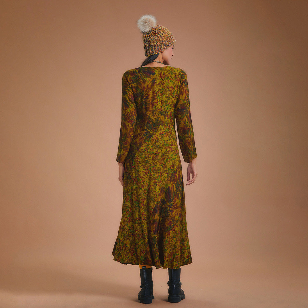 Green Patterned Long Sleeve Winter Patch Dress