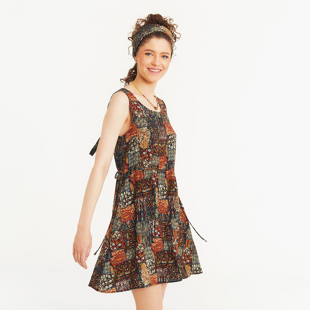 Khaki Print Crew Neck Sleeveless Tie Waist Dress