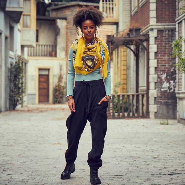 Bohemian Style Pocket Detail Casual Black Harem Pants
