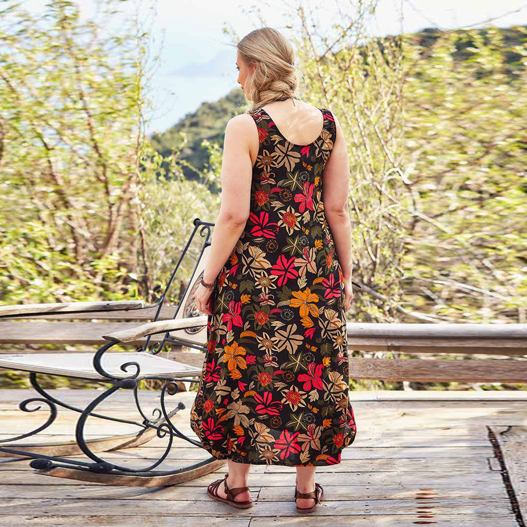 Oversize Buttoned Pockets Detail Floral Plus Size Dress