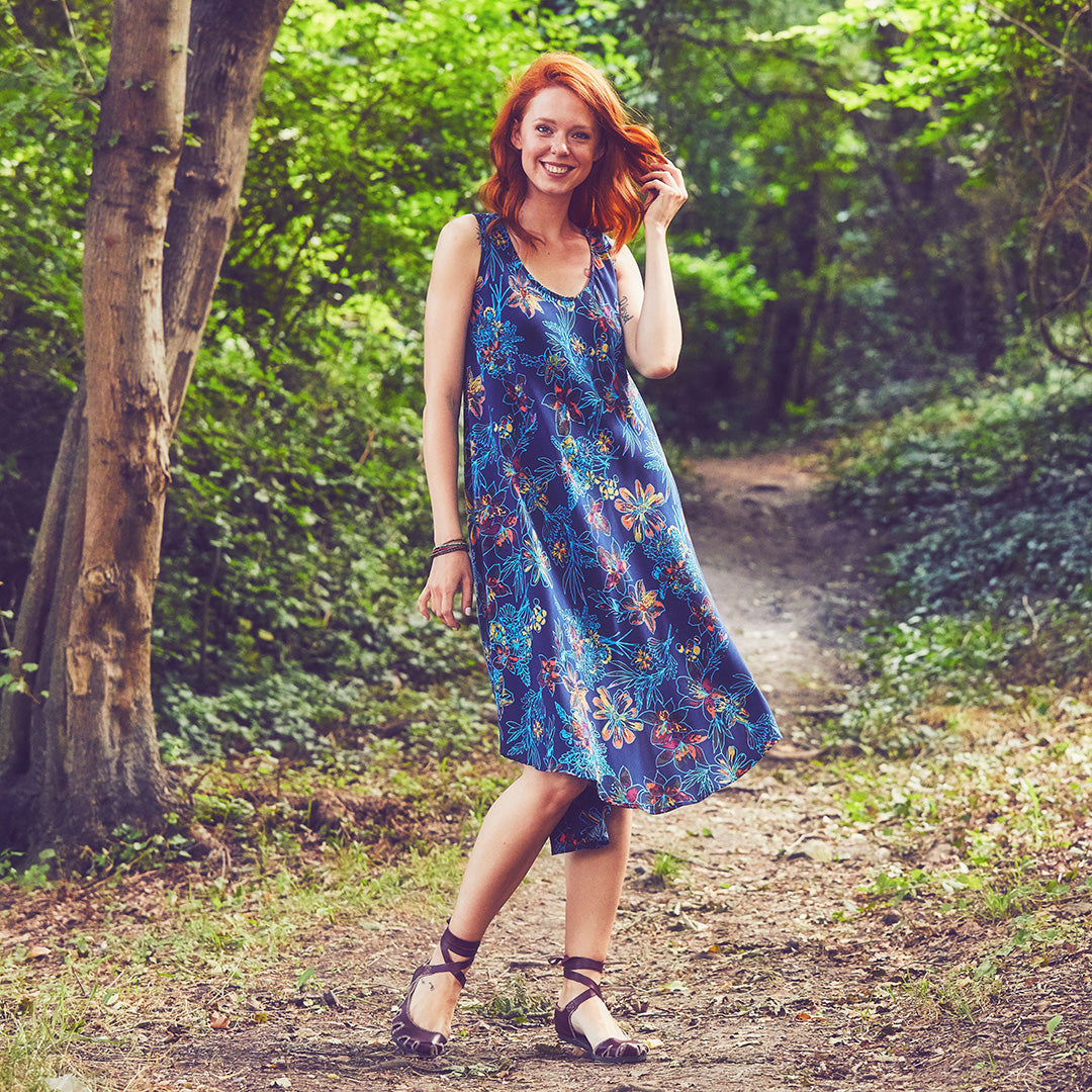 Scoop Neck Round Hem Sleeveless Indigo Lily Dress