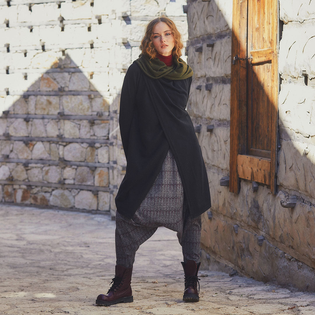 Thumb Hole Detailed Bohemian Style Hooded Long Black Cardigan Tops