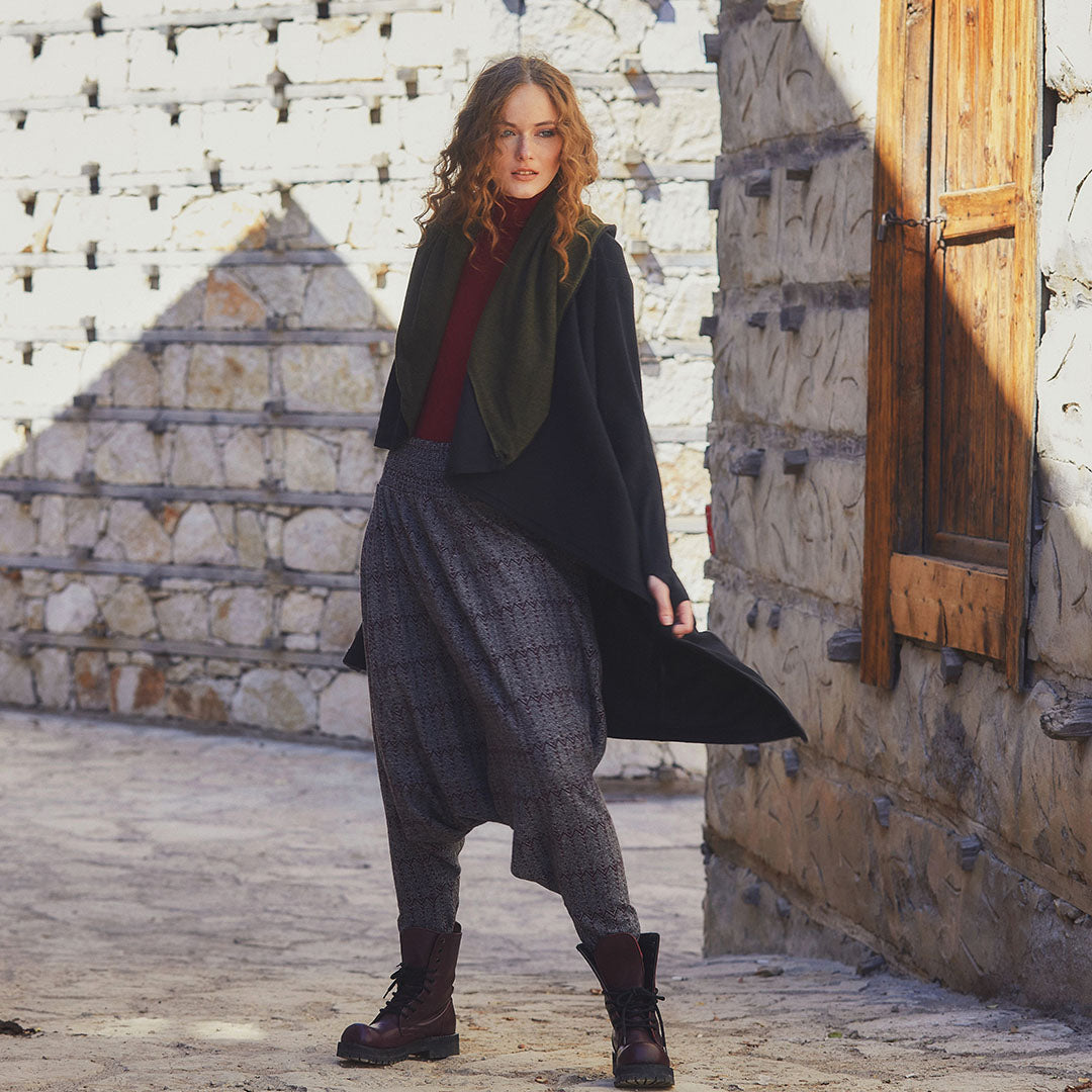 Thumb Hole Detailed Bohemian Style Hooded Long Black Cardigan Tops