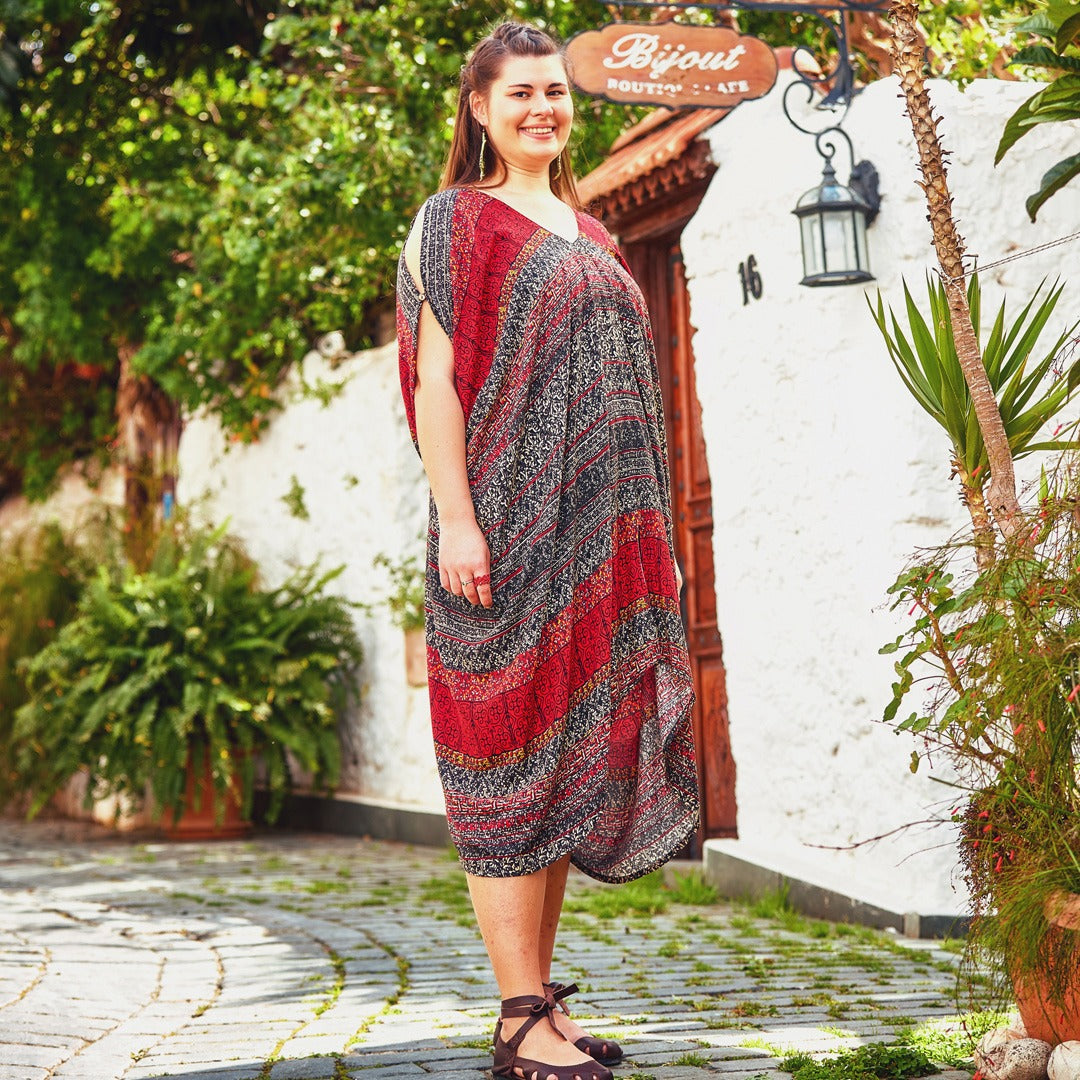Ethnic Print Bohemian V Neck Cold Shoulder Plus Size Dress