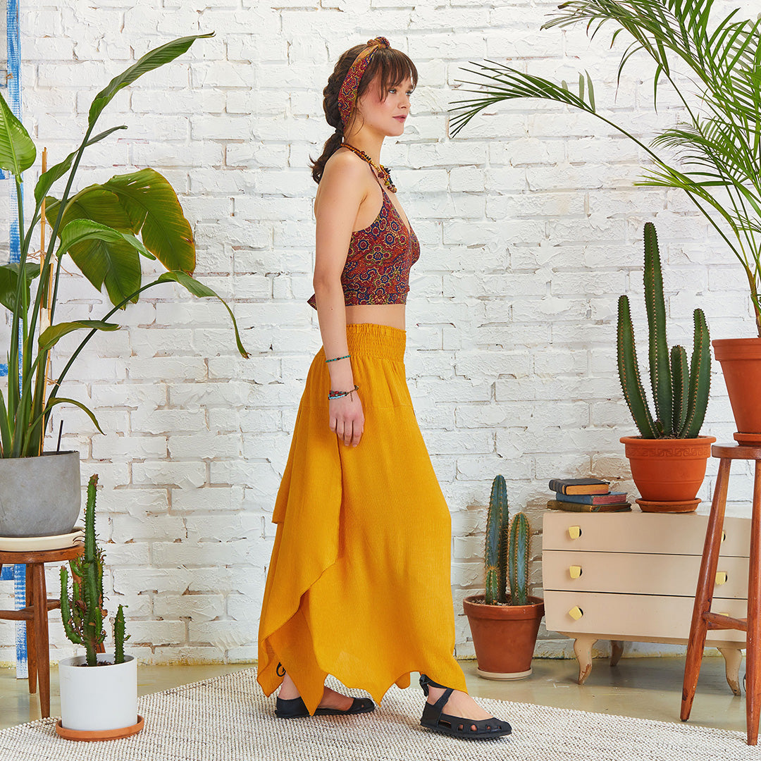 yellow maxi skirt outfit