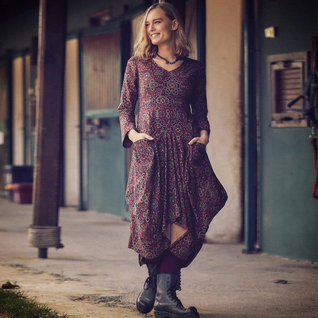 Retro Printed Asymmetrical Hem Long Sleeve Dress